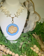 Design Your Own Necklace with Removable Pendants